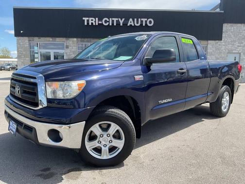 Blue 2010 Toyota Tundra Grade