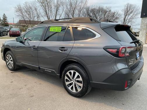 2022 Subaru Outback Premium