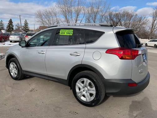 2014 Toyota RAV4 LE