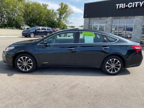 2016 Toyota Avalon Hybrid XLE Premium