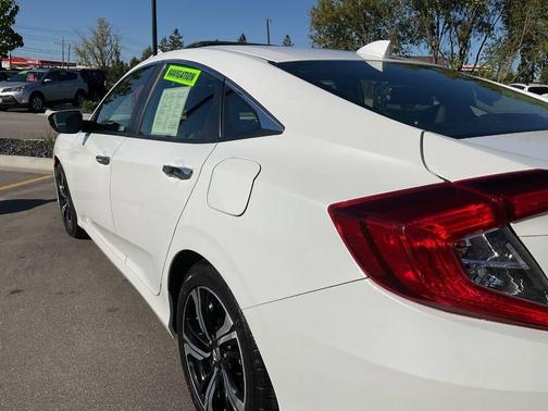 2018 Honda Civic Touring