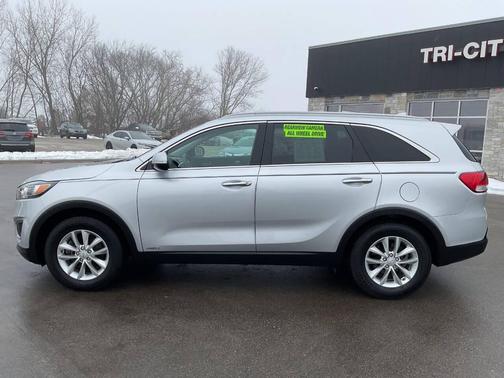 2018 Kia Sorento LX