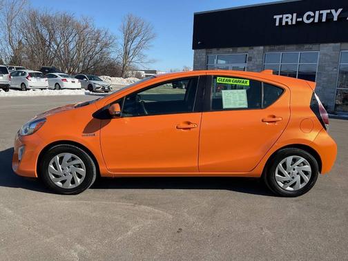 2015 Toyota Prius c Two