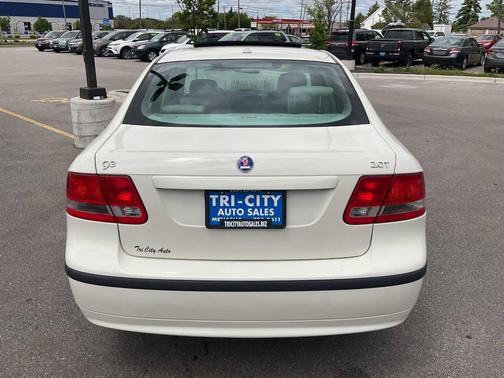 Polar White 2005 Saab 9-3 2.0T
