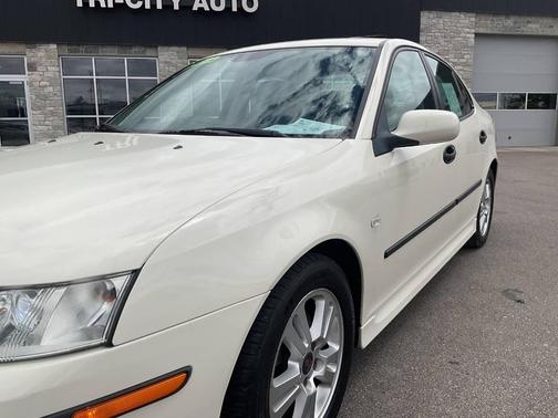Polar White 2005 Saab 9-3 2.0T