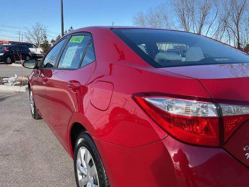 2015 Toyota Corolla LE