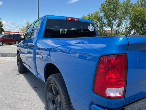 Hydro Blue Pearlcoat 2019 RAM 1500 Tradesman