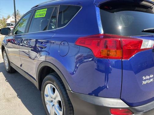 2015 Toyota RAV4 LE