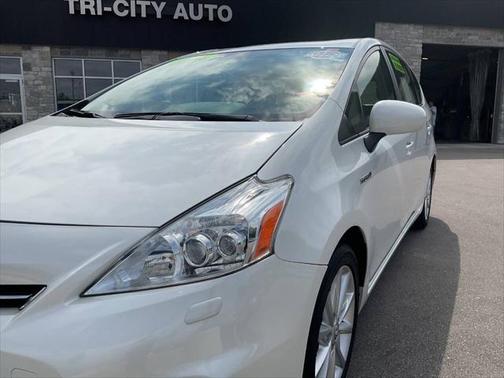 2014 Toyota Prius v Three