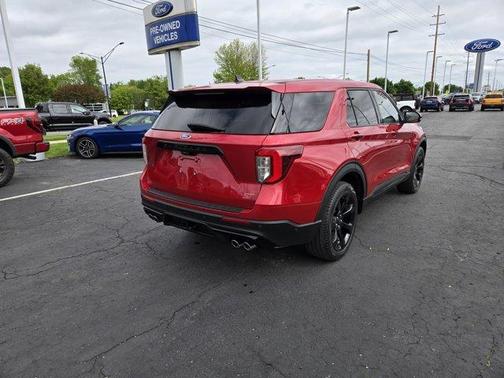2022 Ford Explorer ST