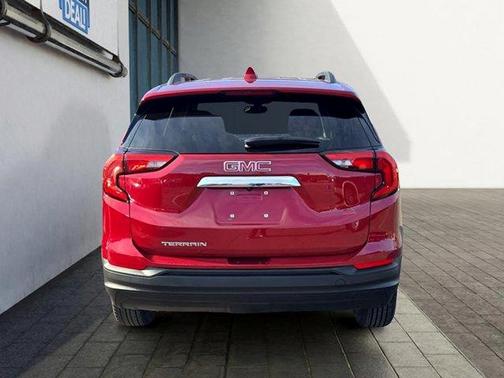 Red Quartz Tintcoat 2018 GMC Terrain SLE
