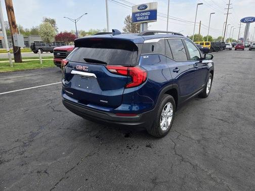 2021 GMC Terrain SLE