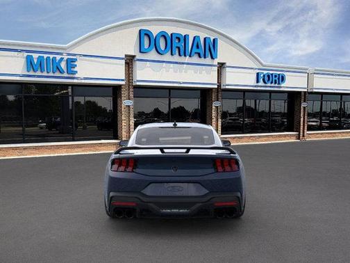 2025 Ford Mustang Dark Horse