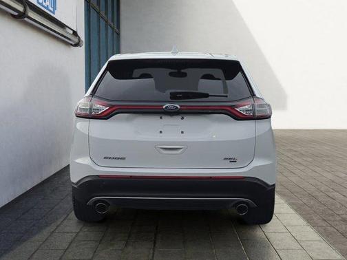 White 2017 Ford Edge SEL