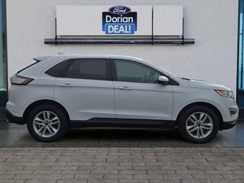 White 2017 Ford Edge SEL