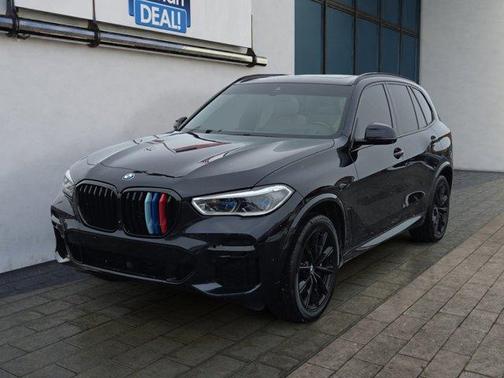 2022 BMW X5 M50i