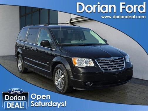 2009 Chrysler Town & Country Touring
