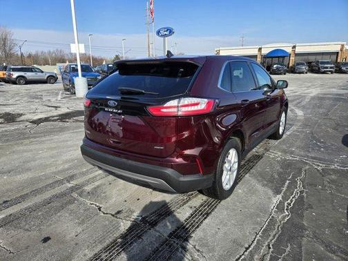 2022 Ford Edge SEL