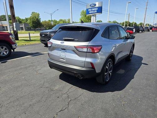 2021 Ford Escape SE
