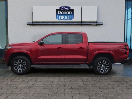 Radiant Red 2023 Chevrolet Colorado LT