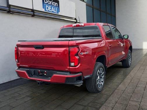 Radiant Red 2023 Chevrolet Colorado LT