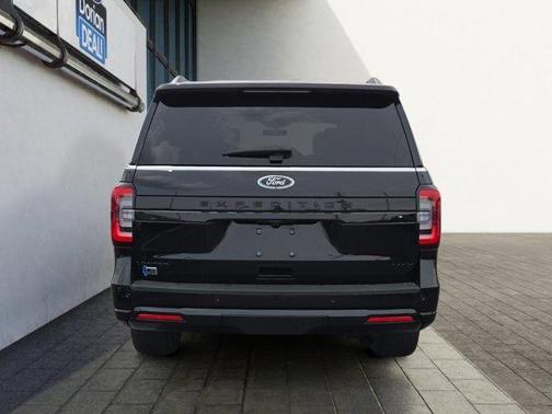 Agate Black Metallic 2023 Ford Expedition Max Limited