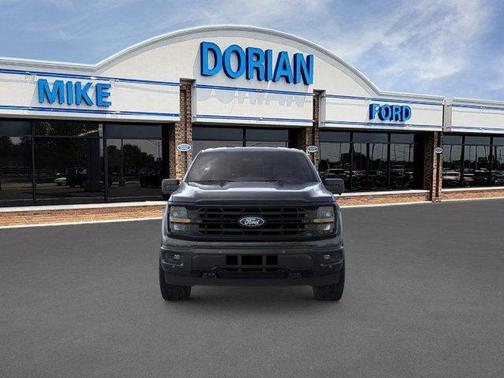 Agate Black Metallic 2026 Ford F-150 XLT