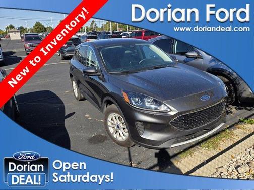 2020 Ford Escape SE