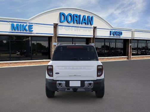 Oxford White 2025 Ford Bronco Sport Badlands