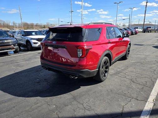 2022 Ford Explorer ST