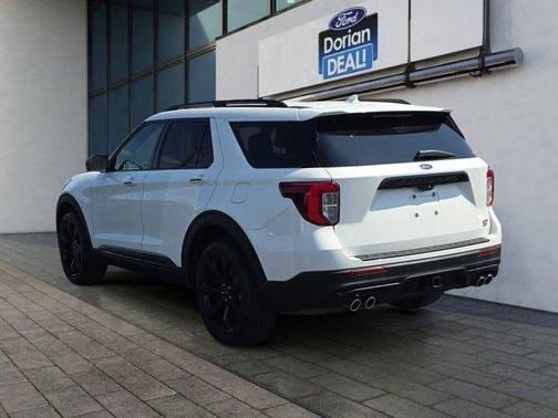 Star White Metallic Tri-Coat 2023 Ford Explorer ST