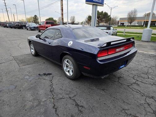 2013 Dodge Challenger SXT
