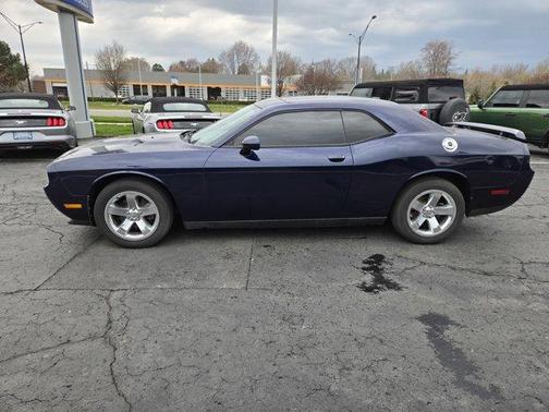 2013 Dodge Challenger SXT