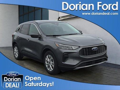 Carbonized Gray Metallic 2023 Ford Escape Active