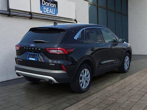 Black 2023 Ford Escape Active