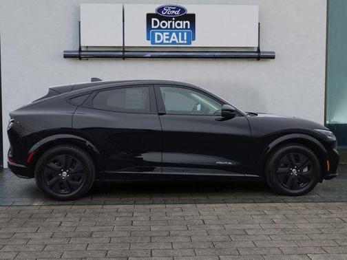 2023 Ford Mustang Mach-E California Route 1