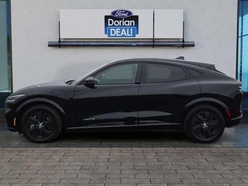 2023 Ford Mustang Mach-E California Route 1