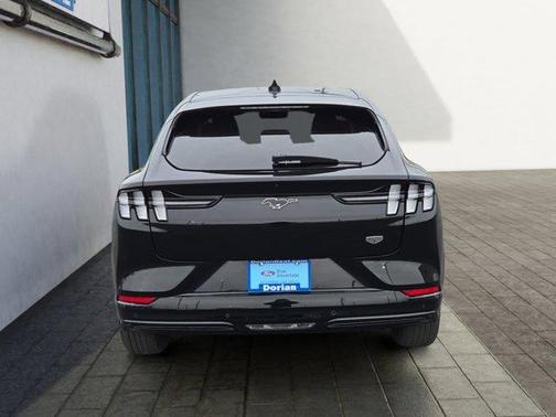 2023 Ford Mustang Mach-E California Route 1