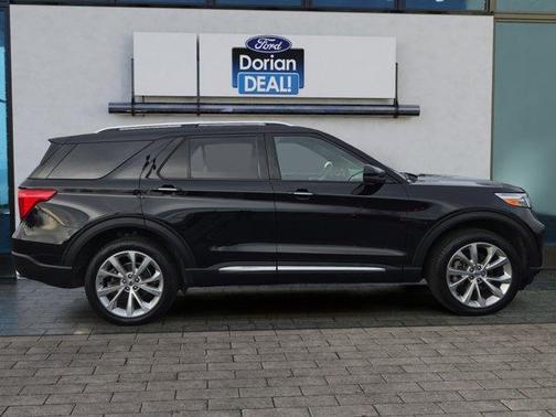 2023 Ford Explorer Platinum