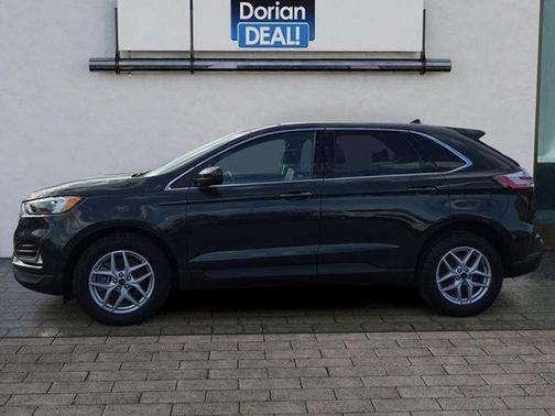 Forged Green Metallic 2024 Ford Edge SEL
