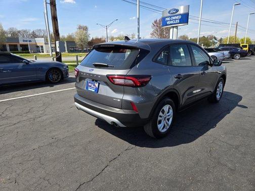 2023 Ford Escape Base