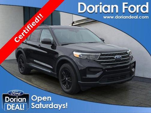 Agate Black Metallic 2022 Ford Explorer XLT