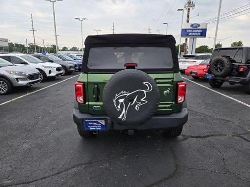 2023 Ford Bronco Base