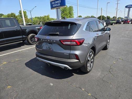 2023 Ford Escape Platinum
