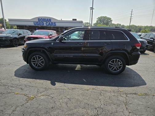 2020 Jeep Grand Cherokee Laredo