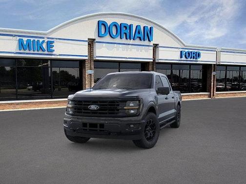 Agate Black Metallic 2025 Ford F-150 XLT