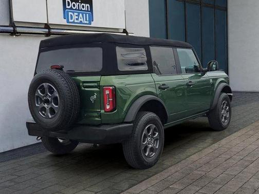 Eruption Green Metallic 2023 Ford Bronco Big Bend