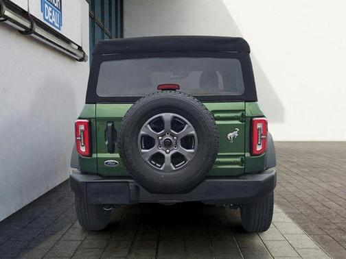 Eruption Green Metallic 2023 Ford Bronco Big Bend