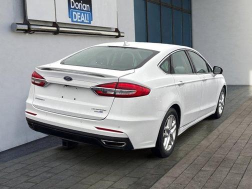 2020 Ford Fusion Titanium