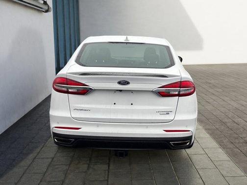 2020 Ford Fusion Titanium